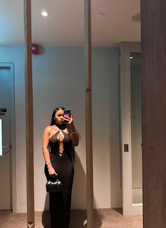 Lisa - escort in Dubai Photo 5 of 5