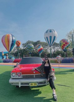 Lisa - escort in Bangkok Photo 2 of 4