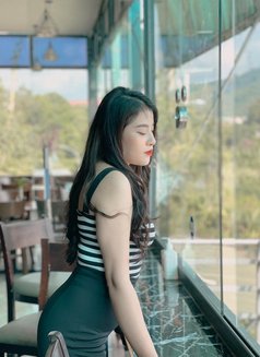 Lisa - escort in Bangkok Photo 4 of 4