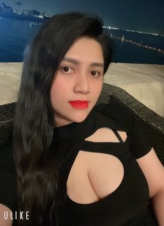 Lisa - puta in Mumbai Photo 4 of 8