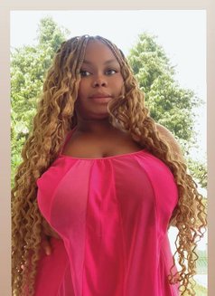 Lisa - escort in Dar es Salaam Photo 4 of 4