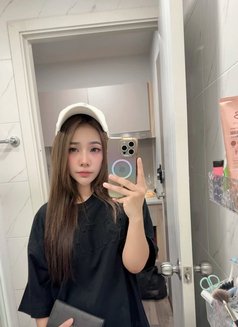 Lisa - escort in Bangkok Photo 20 of 20