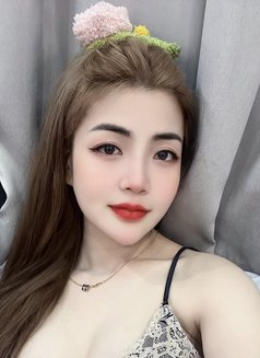 Lisa OutCall - escort in Doha Photo 2 of 5