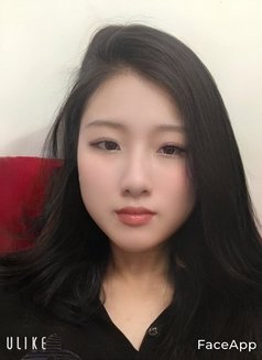 Lisa - escort in Dubai Photo 1 of 6