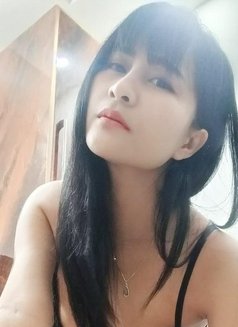 Lisa - escort in Gurgaon Photo 3 of 7
