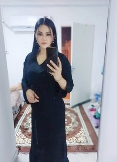 Lisa - escort in Khobar Photo 6 of 7