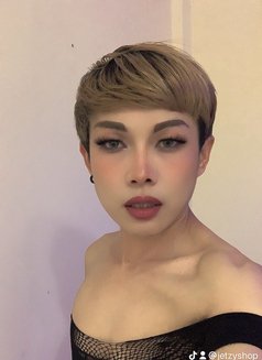 Lisa - masseuse in Khobar Photo 1 of 1