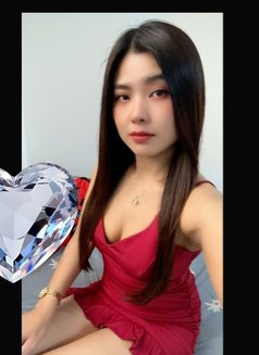 Lisa - escort in Muscat Photo 4 of 4