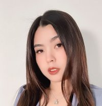 Lisa - escort in Muscat