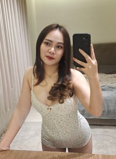 Lisa - escort in Riyadh Photo 2 of 6