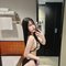 Lisa - escort in Tokyo Photo 4 of 5