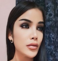 Lisa - Transsexual escort in Abu Dhabi