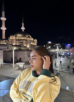 Lisa Ts Thailand 🇹🇭 - Transsexual escort in İstanbul Photo 8 of 9
