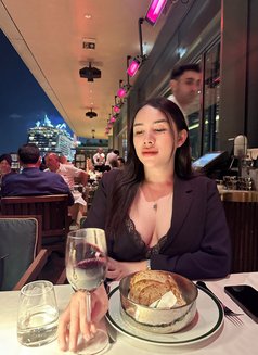 Lisa Ts Thailand 🇹🇭 - Transsexual escort in İstanbul Photo 7 of 7