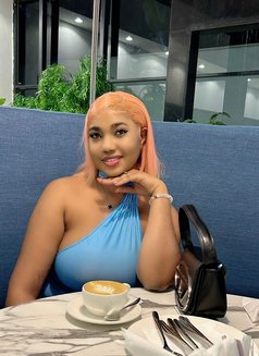 Lisa Ug - masseuse in Dubai Photo 9 of 10