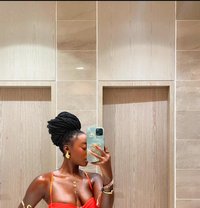 Lisa - escort in Dubai