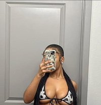 Anna - escort in Gurgaon Photo 1 of 2