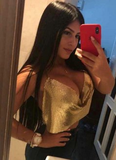 Lisa - escort in Khobar Photo 1 of 10