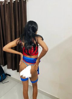 Lisa - Vers Cd - Male escort in Kochi Photo 4 of 6