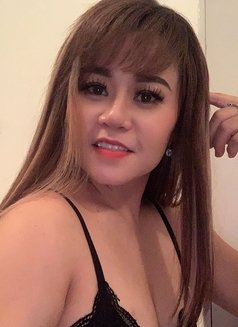 Lisa Viet - escort agency in Abu Dhabi Photo 9 of 10