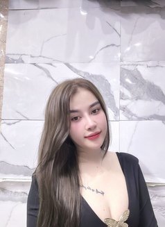 Lisa - escort in Bangkok Photo 4 of 4