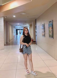 Lisa - escort in Hanoi Photo 2 of 9