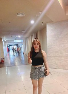 Lisa - escort in Hanoi Photo 3 of 9