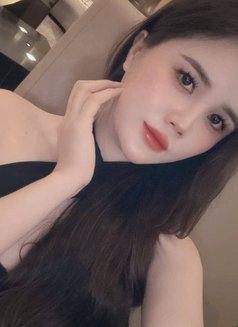 Lisa - escort in Ho Chi Minh City Photo 2 of 5