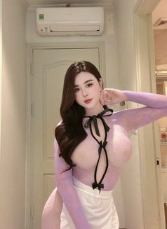 Lisa - puta in Ho Chi Minh City Photo 11 of 15