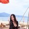 Lisa - escort in Jeddah Photo 2 of 6