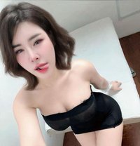 Lisa - escort in Singapore