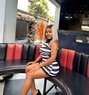 Lisa - escort in New Delhi Photo 1 of 9