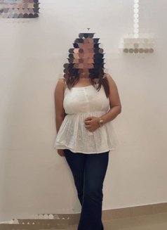 Liza Independent Real Companionship - escort in Guwahati Photo 6 of 9