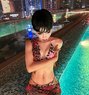 Lisa - puta in Dubai Photo 4 of 6