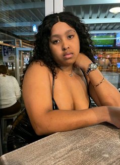 Lisa24/7 - escort in Cape Town Photo 3 of 4