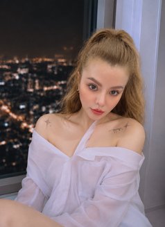 Lisa - escort in Ho Chi Minh City Photo 6 of 7