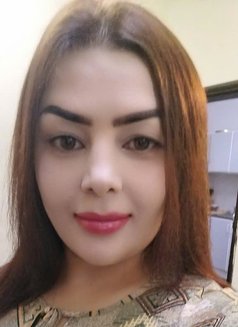 Lisaa - escort in Muscat Photo 1 of 5