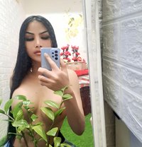 Lisaaa - Transsexual escort in Abu Dhabi