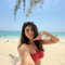 Lise - escort in Maldives Photo 2 of 4