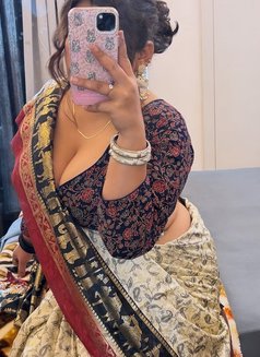 Independent Bhabhi .... - escort in Kochi Photo 1 of 3