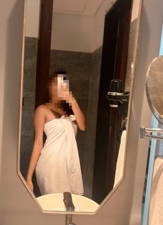 Lisha - escort in Colombo Photo 2 of 3