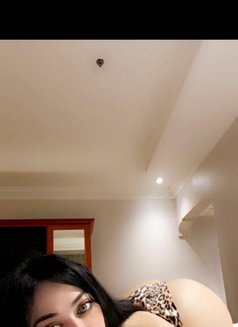 Lissa Jed - puta in Jeddah Photo 1 of 4