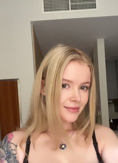 Lissa - escort in Riyadh Photo 1 of 5