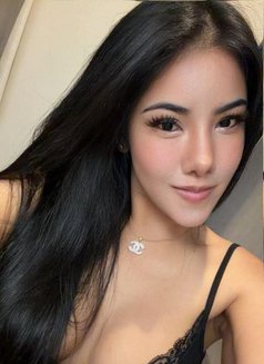 Lissa - puta in Bangkok Photo 9 of 17