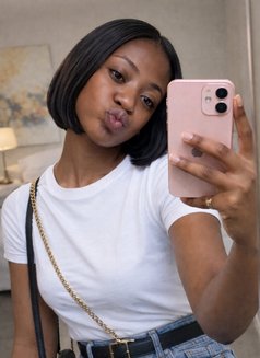 Mercyil - Transsexual escort in Nairobi Photo 5 of 9