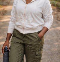 Mercyil - Transsexual escort in Nairobi