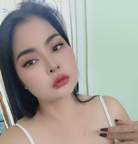 Demi new lady - escort in Muscat