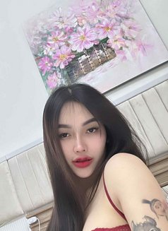 Lita - escort in Riyadh Photo 2 of 19