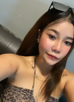 Lita - masseuse in Pattaya Photo 2 of 6