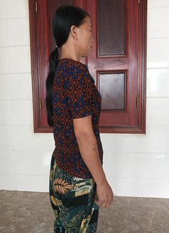 Lita - escort in Hanoi Photo 1 of 1